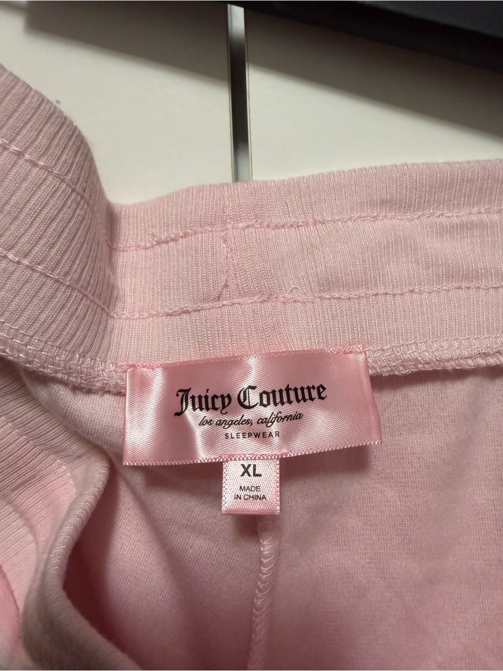 Juicy Couture Pink Sleepwear Top with Satin Label - Picture 4 of 4